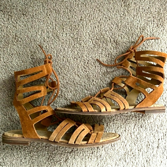 Gianni Bini Shoes - Gianni Bini suede gladiator sandals size 8.5